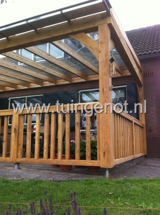 veranda eiken overkapping.jpg